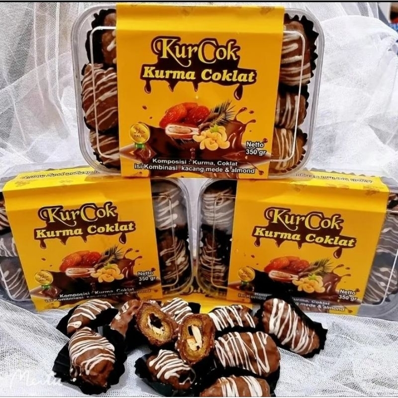 

kurma coklat isi mix kacang Mede/Almond/Hazelnut 350gr