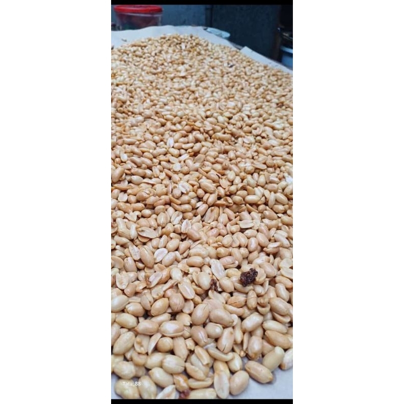 

KACANG ASIN/BAWANG