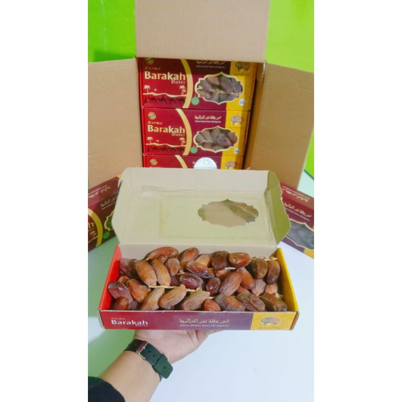 

Kurma Deglet Noor Tangkai Al Barakah (500 gram)