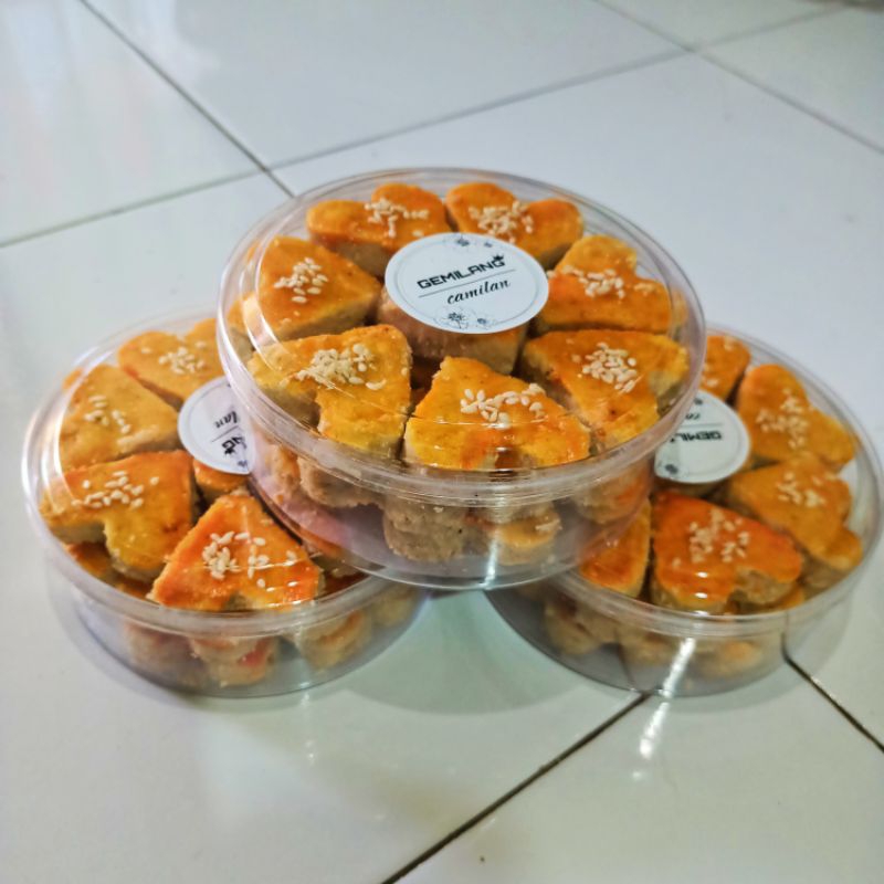 

kue kacang homemade, kue kacang bentuk hati,roti kacang love