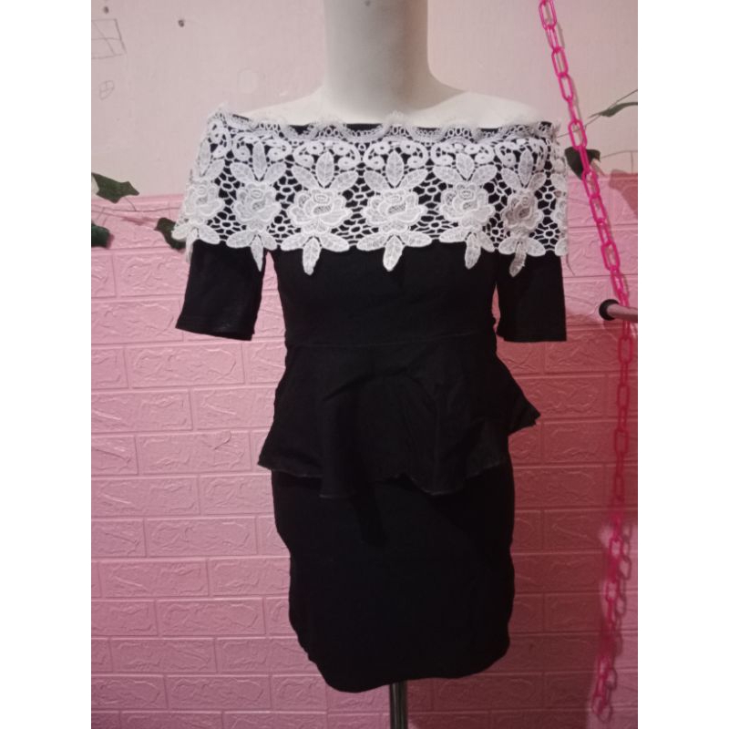 Dress/Dress bekas/Dress preloved/Dress peplum/Sabrina/Baju penyanyi/Dres biduan