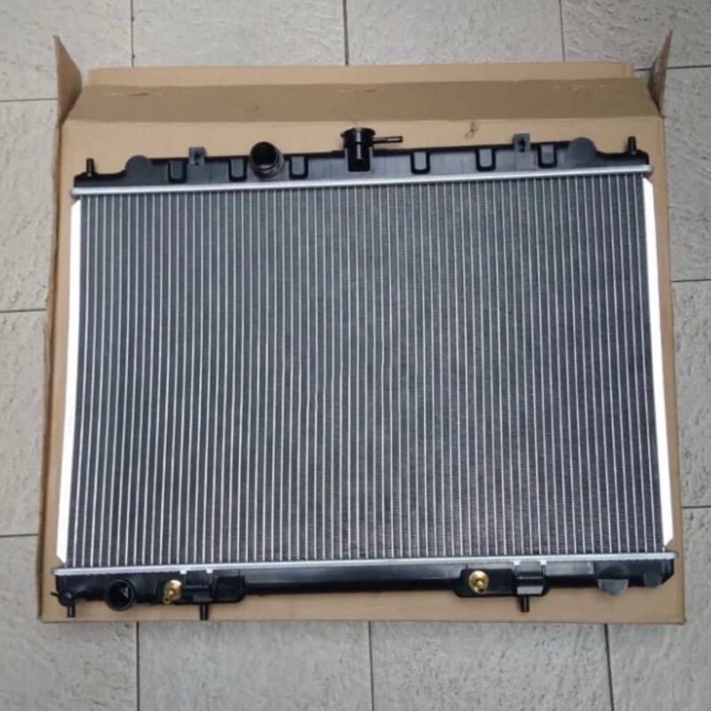 Radiator Nissan Xtrail T30 (2003-2007)