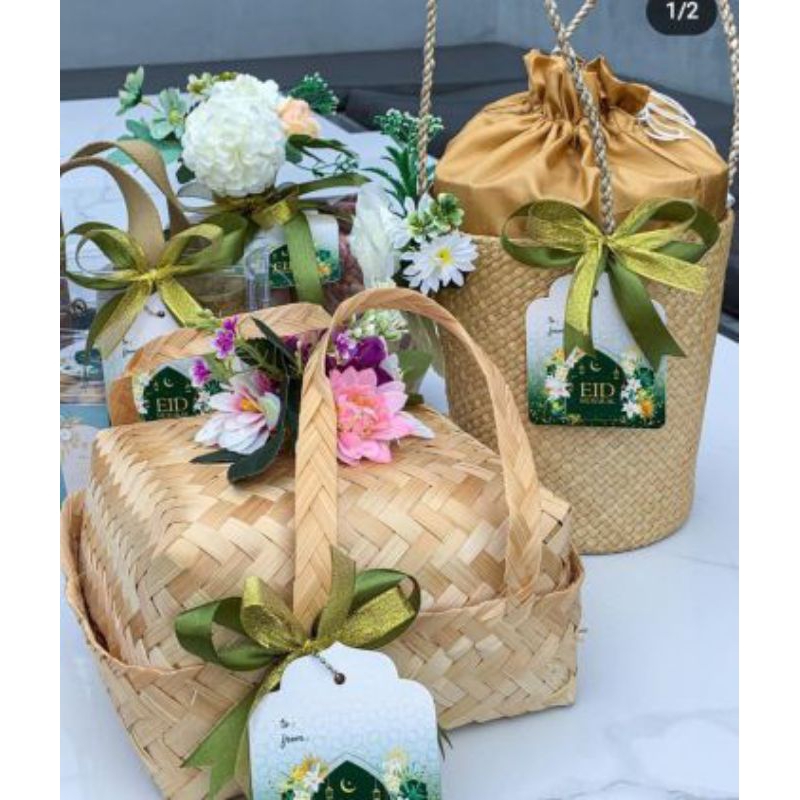 

KUE LEBARAN/PARCEL LEBARAN/HAMPERS LEBARAN/PAKET KUE KERING LEBARAN/HAMPERS KUE KERING/HAMPERS IDUL FITRI