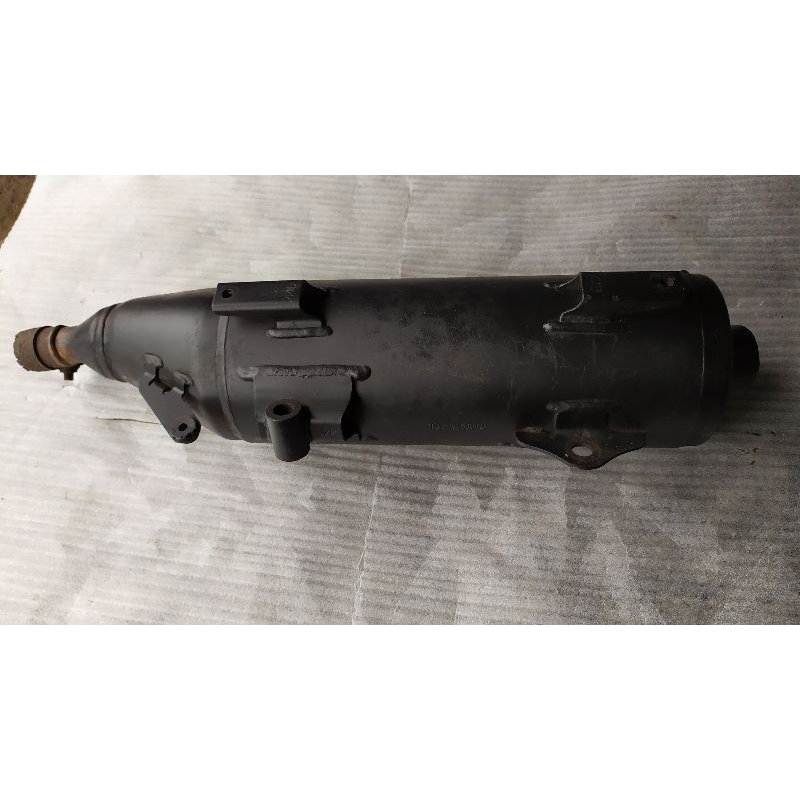 tabung knalpot /selenser knalpot Yamaha Xeon karbu .original