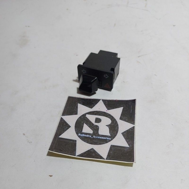 Tombol saklar sen hazard beat fi