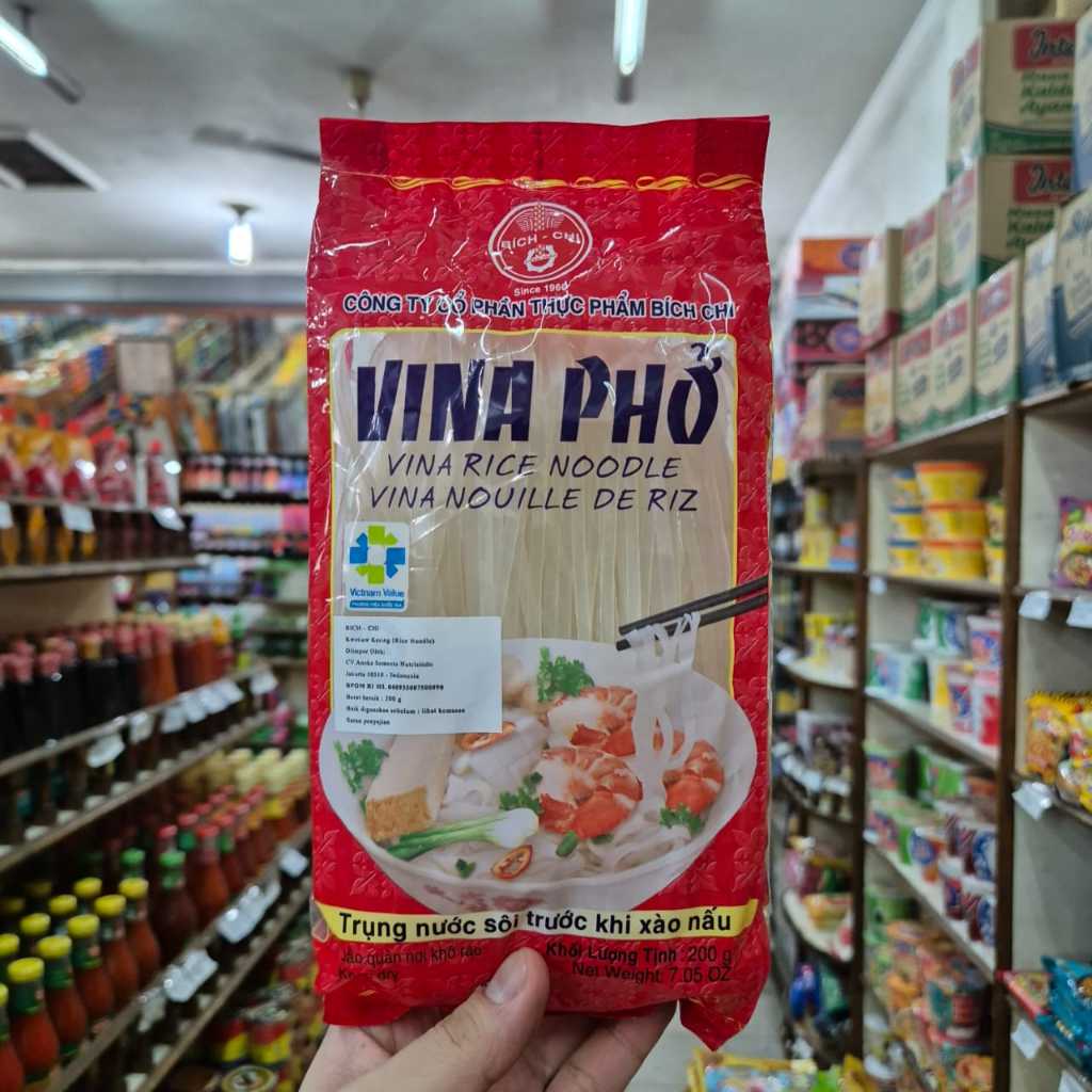 

KWETIAW VINA PHO RICE NOODLE 200 g