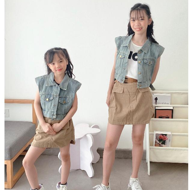 (DIJUAL TERPISAH )Rina jeans vest dan Hunter skort. rok celana pendek beige rompi jins anak remaja p