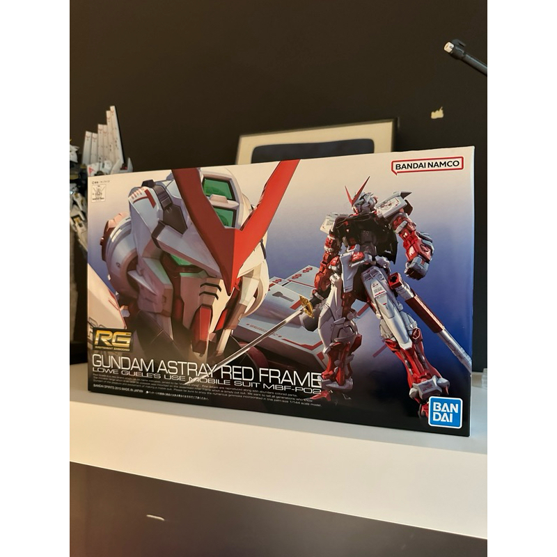 Gundam RG astray red frame
