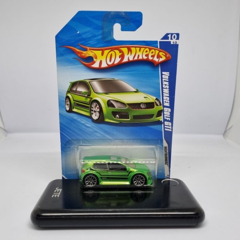 Diecast HOTWHEELS 1:64 VW Golf GTI