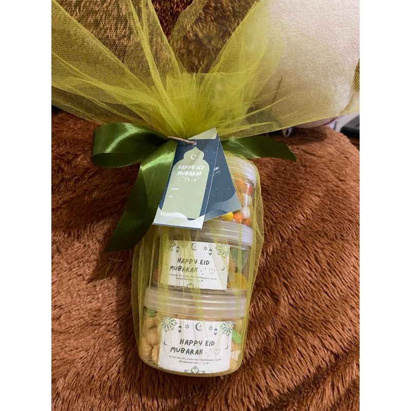 

Hampers Lebaran isi Snack Ringan - Gift Hampers Murah - Hampers Mini Lucu - Gift Lebaran Idul Fitri - Hadiah Lebaran