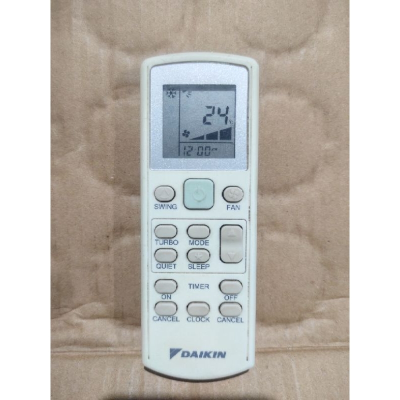 Remote AC Daikin Malaysia Original