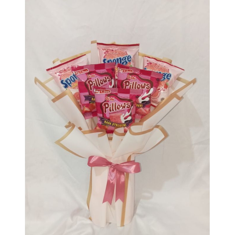 

Bouquet snack / bucket snack cocok untuk hadiah wisuda / graduation / ulang tahun / anniversary / birthday kualitas premium, estetik