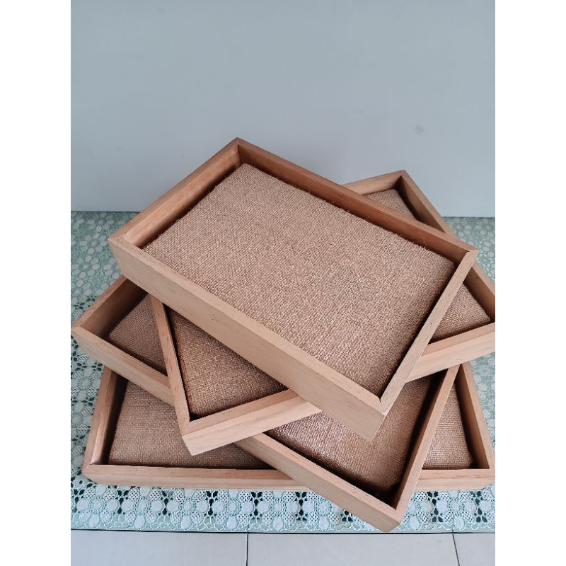 BOX TRAY SESERAHAN RUSTIC (KAYU) + ALAS GONI + TUTUP AKRILIK
