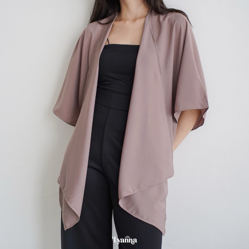 HARGA GROSIR Sora Outer  Outer Wanita Oversize Polos Batwing  LYANNA
