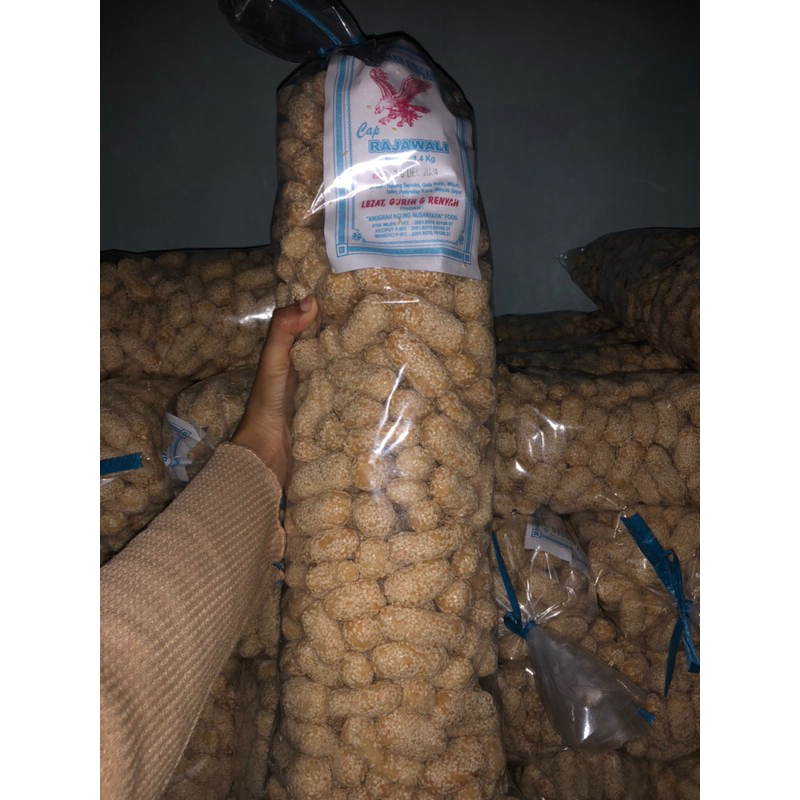 

Mangco wijen | snack lebaran | Snack isi ball | Snack mangco wijen | Snack manis gurih