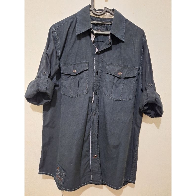 (PRELOVED) KEMEJA HITAM WATCHOUT UNISEX