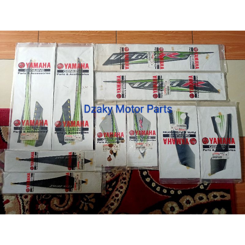 Striping Graphic Sticker Stripe Yamaha Vega R New 2006 Silver Original