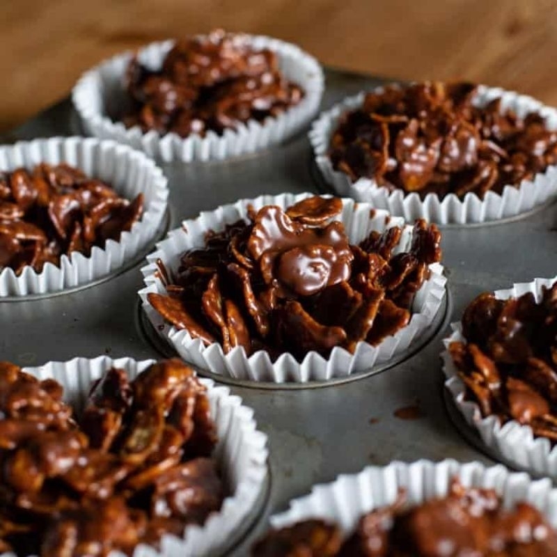 

Chocolate corn flakes cookies / kue kering lebaran / hampers kue lebaran / cornflakes chocolate / cornflakes cookies