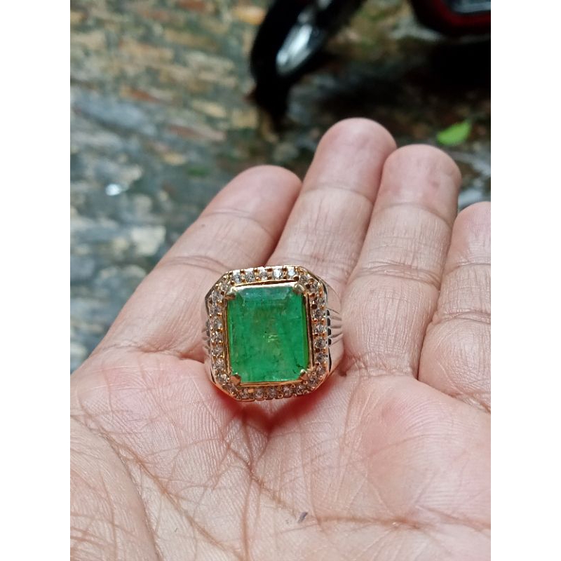 natural Jamrud co ring 8