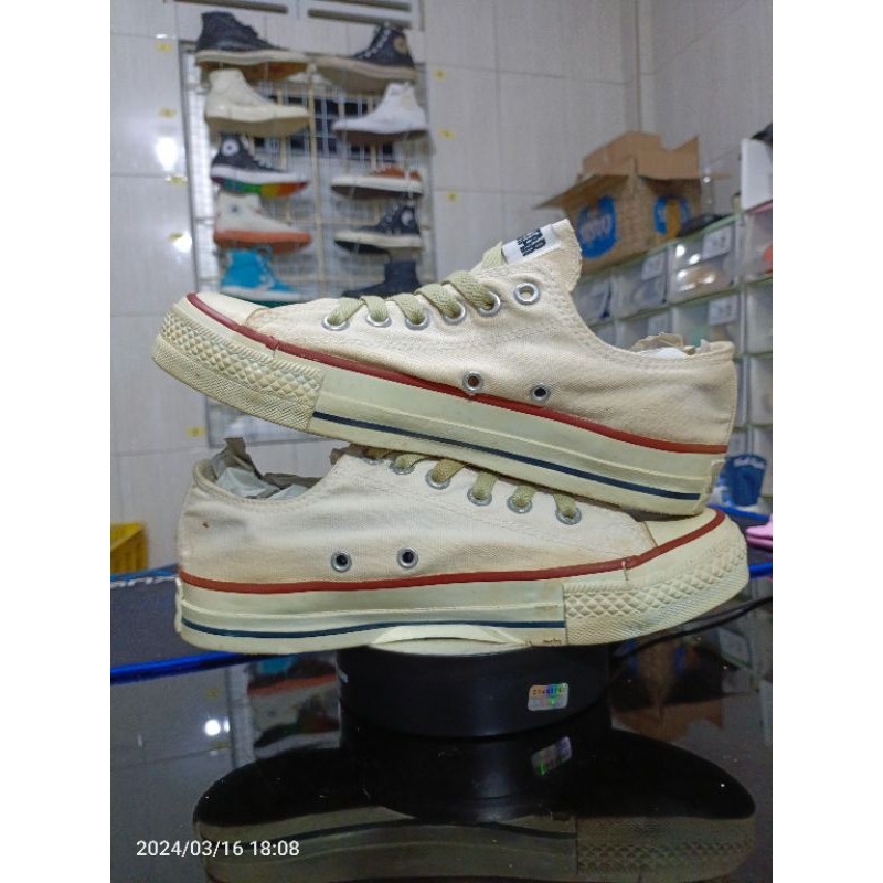 Converse Low Putih Made in USA Size 38 Pernah Dipakai