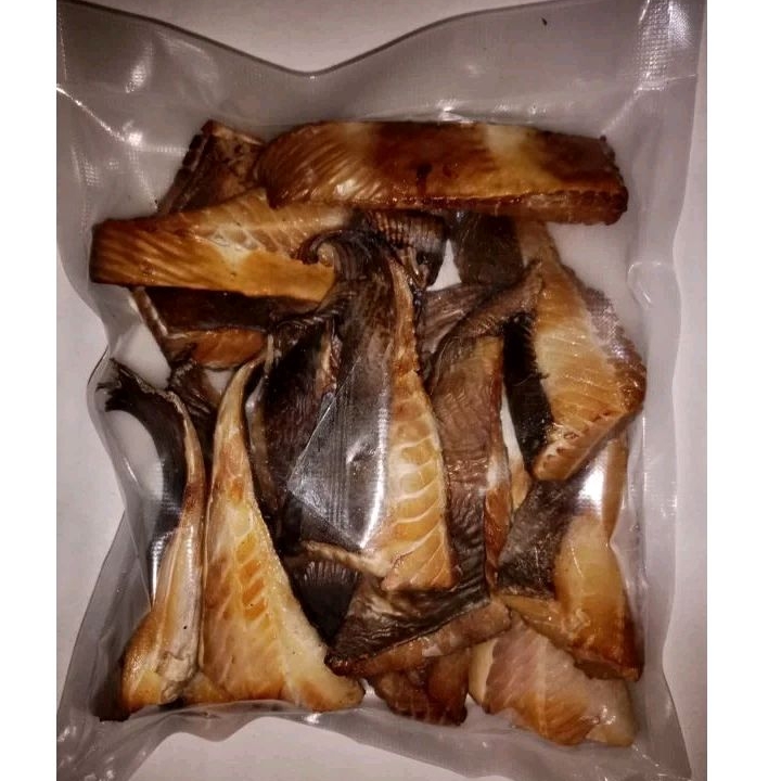 

IKAN PARI SIRIP ASAP