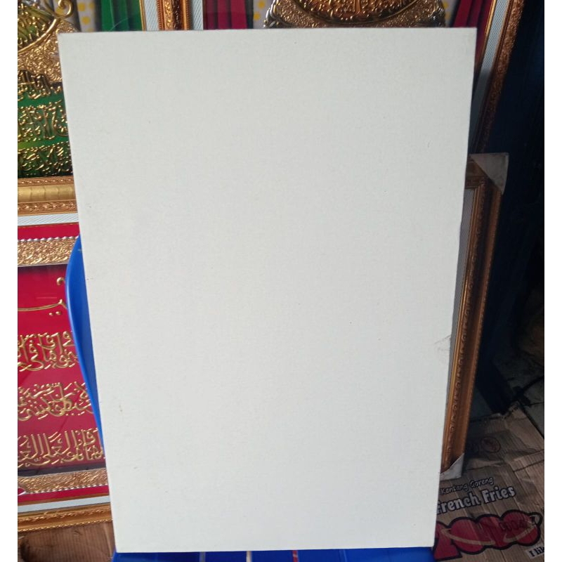 

Canvas Lukisan Spanram