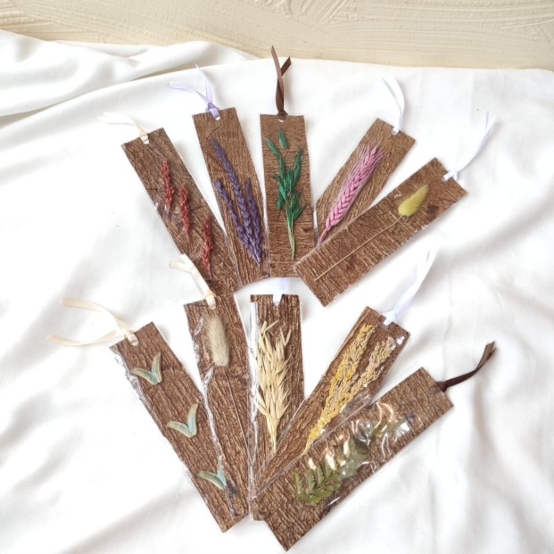 

(READY)BOOKMARK FLOWER