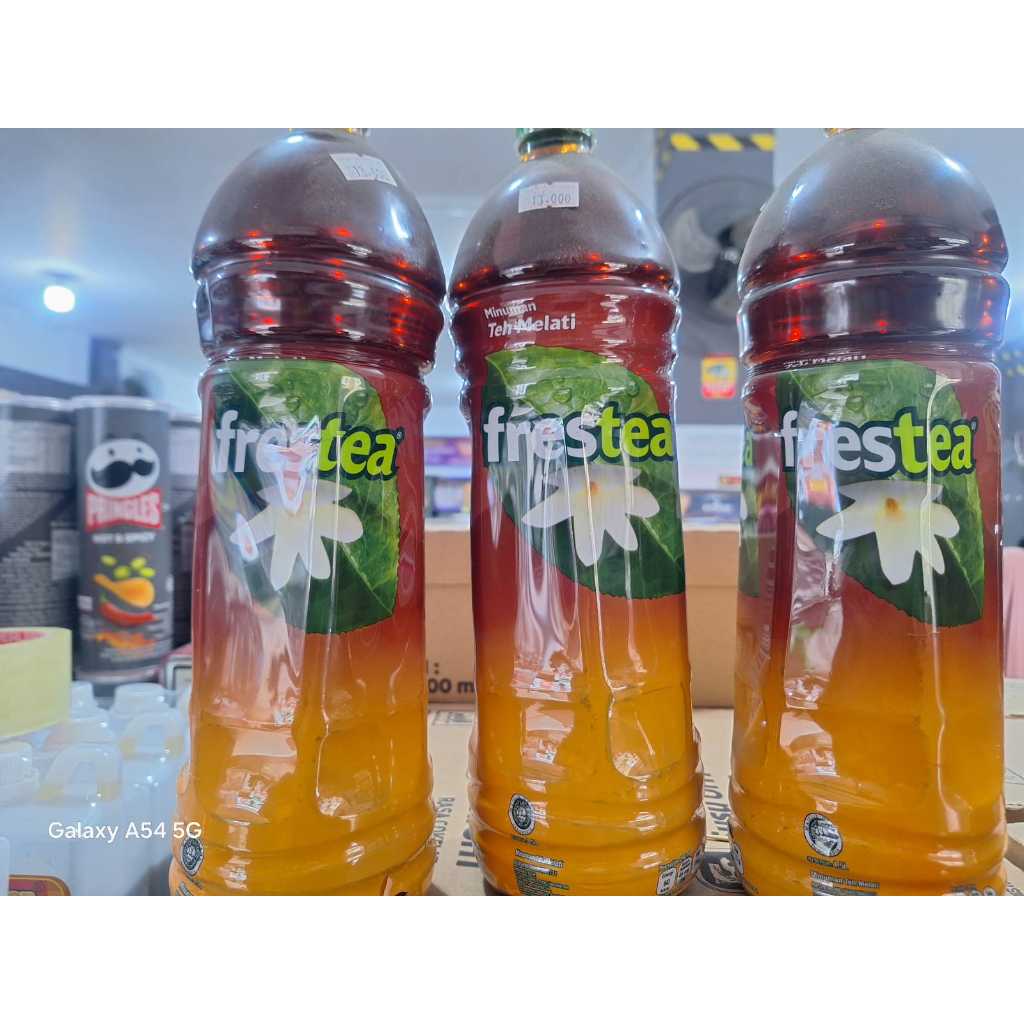 

Cod / Frestea 1,5 liter 1 krat isi 6 botol / Frestea apel _ melati dan original 1,5 liter / Minuman teh besar / Teh botol besar / Teh instan minuman keluarga besar / Teh frestea 1 krat