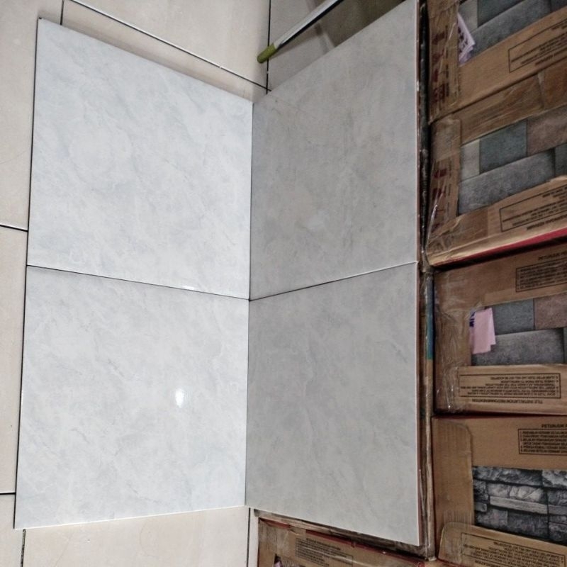 keramik asia zigma grey 40*40 glossy kw 1