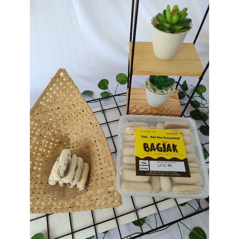 

2Xbtygneal Sakha Snack ) Oreng Osing Bagiak 700Gr Toples Khas Banyuwangi
