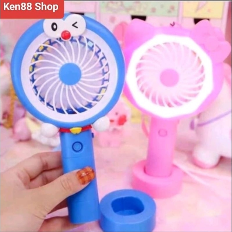 Kipas Angin Mini Portable + Lampu LED / Kipas Angin Mini Karakter Doraemon Hello Kitty Minion