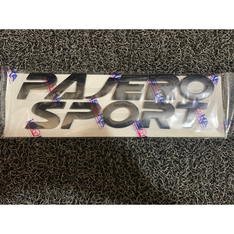 TULISAN PAJERO SPORT / EMBLEM PAJERO SPORT KAP MESIN BLACKDOP