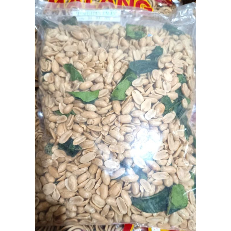 

Kacang Bali daun jeruk 100gr, 250gr, 500gr