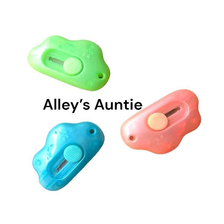 

Mini Cutter Cloud Lucu Bentuk Awan | Silet Kecil | Pisau Kartun| Alat Buka Paket | Pemotong Kertas Mini Kater| Alat Tulis Kantor | ATK / (EXTRA BUBBLE WRAP)