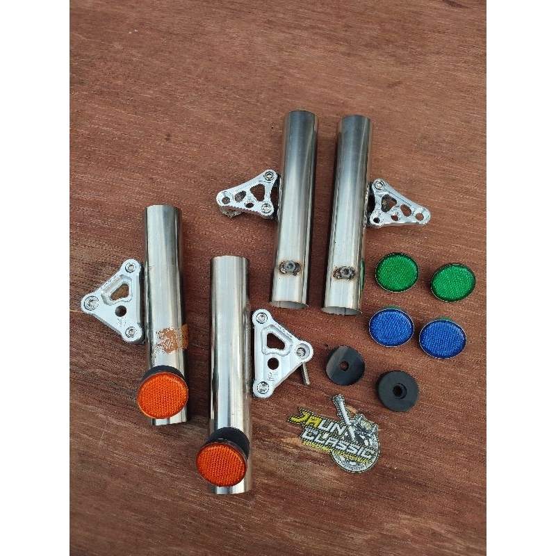 kupingan cd cb125 yl  pangkon lampu cb gl mp tiger cnc yl / kupingan lampu cnc yl skok ninja vixion 