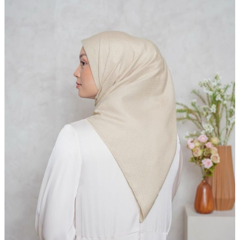 ScraftHeavenLightsCoconut