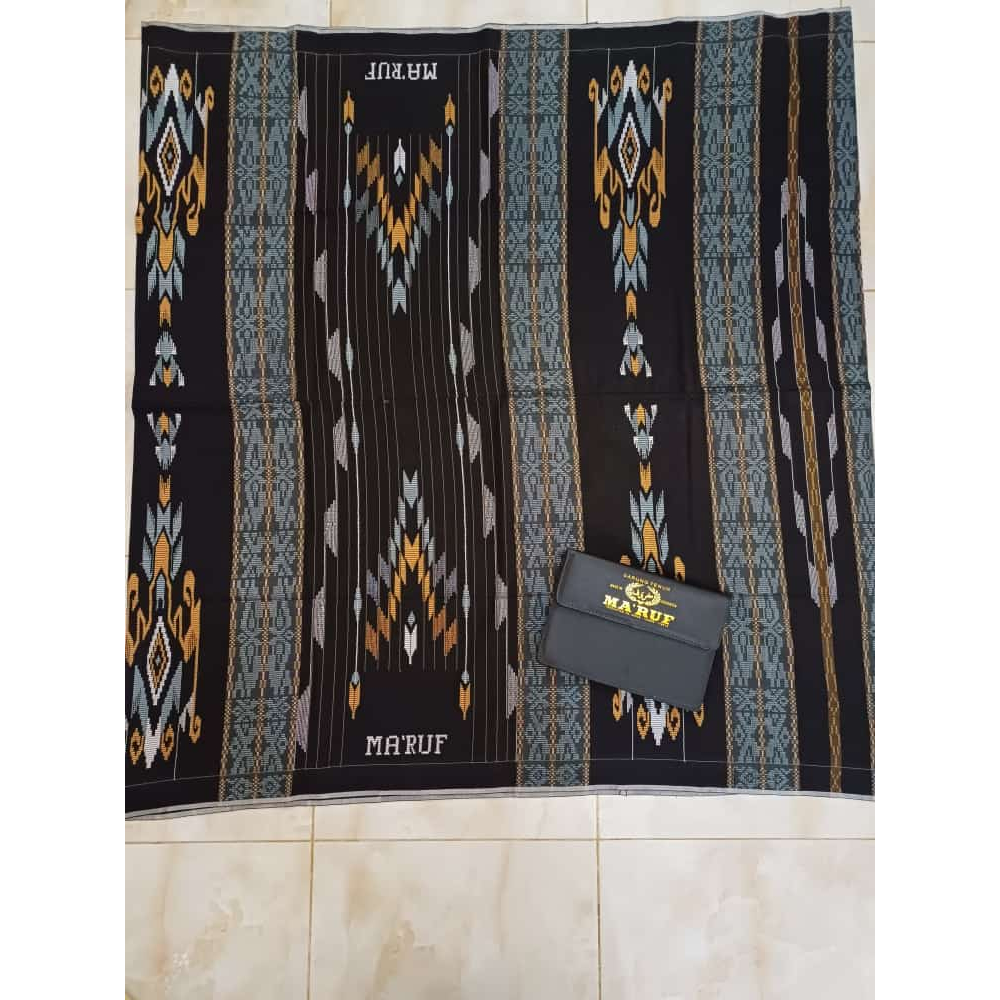 Sarung Ma'ruf motif SGE mesres