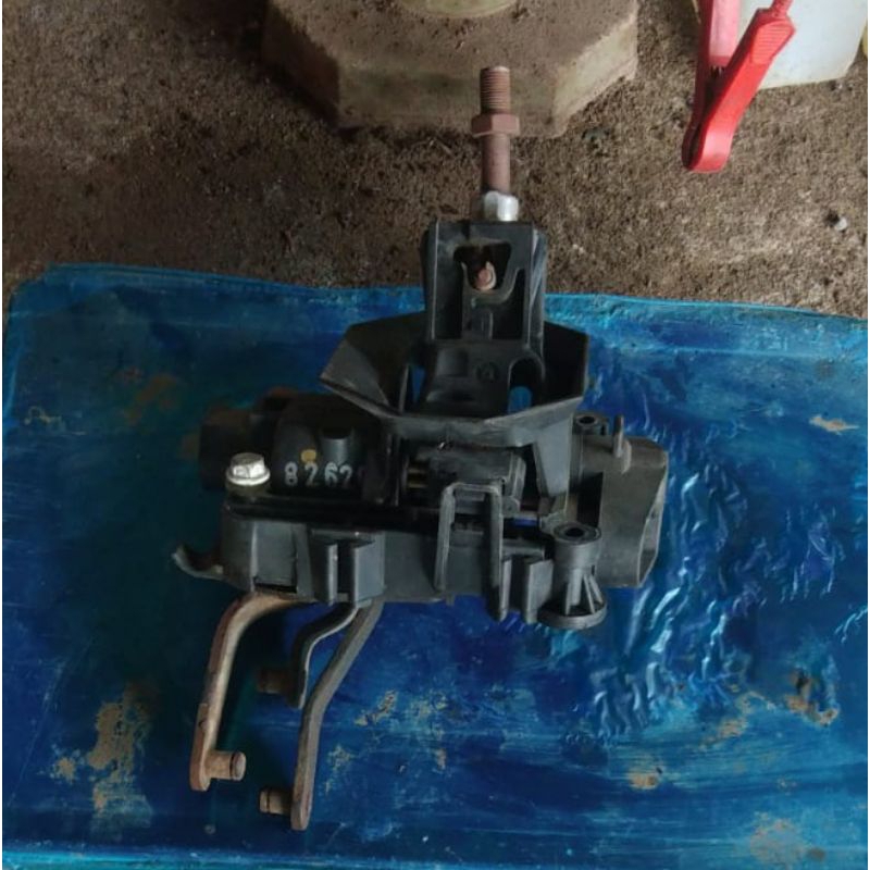 Tuas transmisi mercy e300 w124