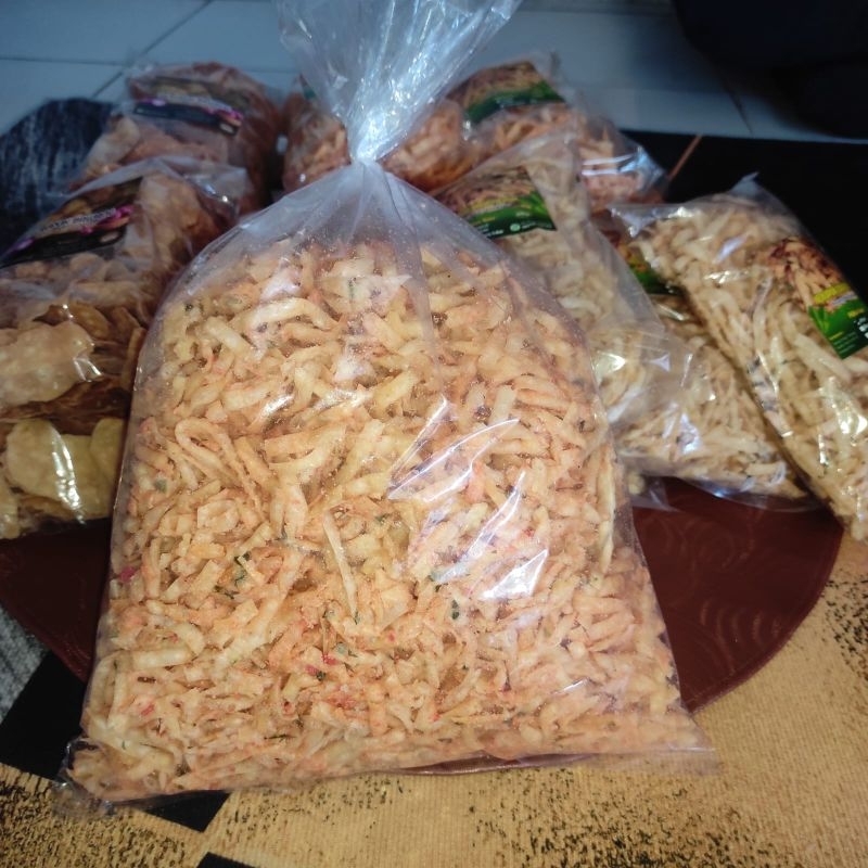 

Kerupuk daun jeruk kemasan 1 kg