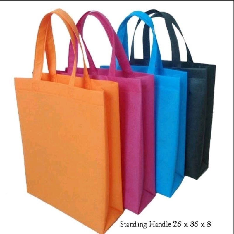 

TAS GOODIE BAG SPUNDBOND HANDLE BOX 30×40×10 KETEBALAN 75 GSM PAKET 120 PCS