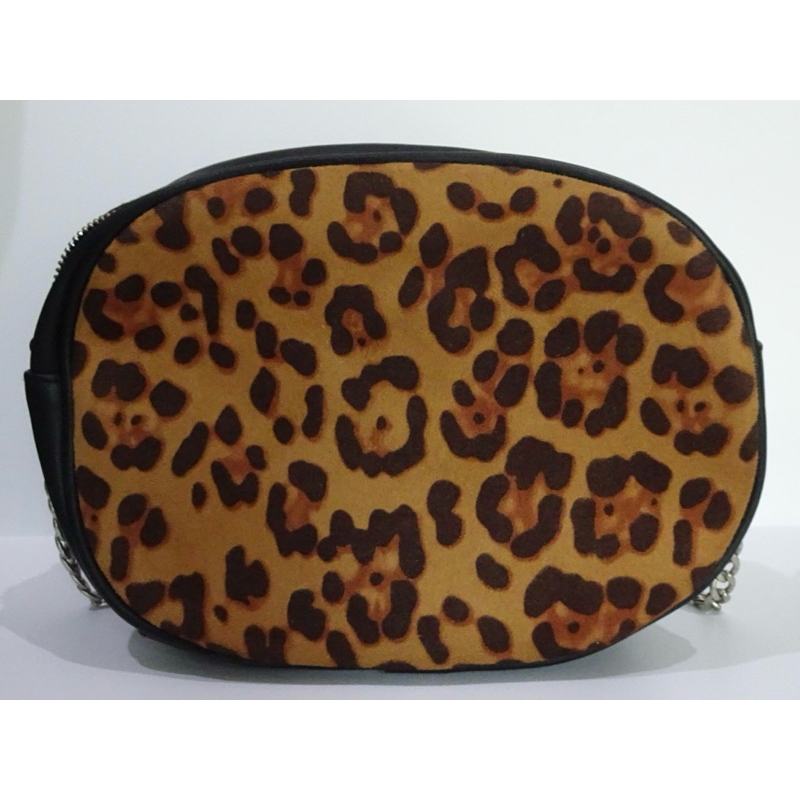 PRELOVED TAS STRADIVARIUS