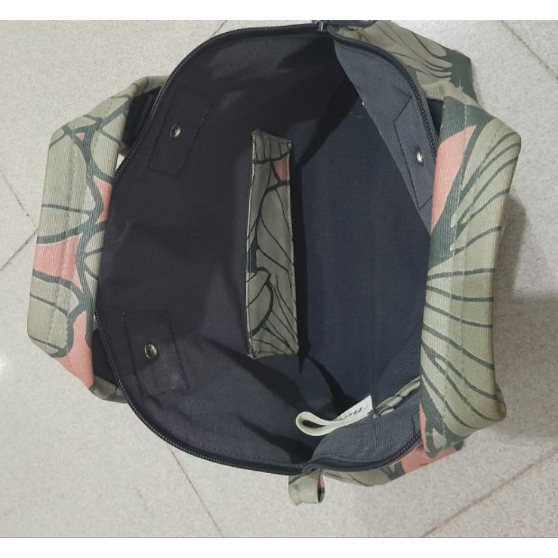 preloved tas tulisan