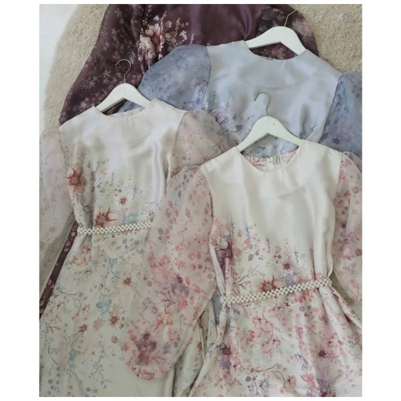 LALUNA SIGNATURE DRESS BLUE-VANILLA HIJAB