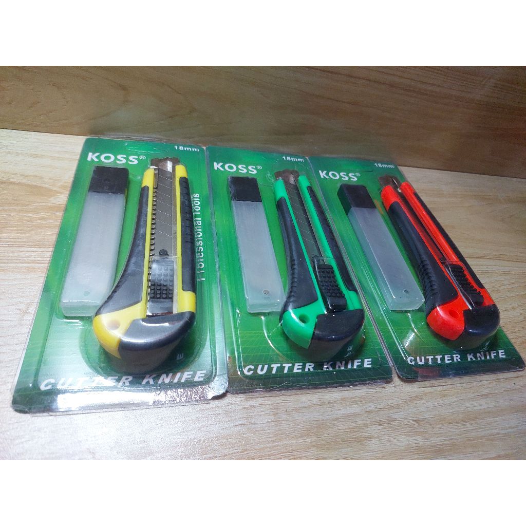 

KOSS Cutter / Cater / Kater Lengkap dengan Isinya uk. 18 mm