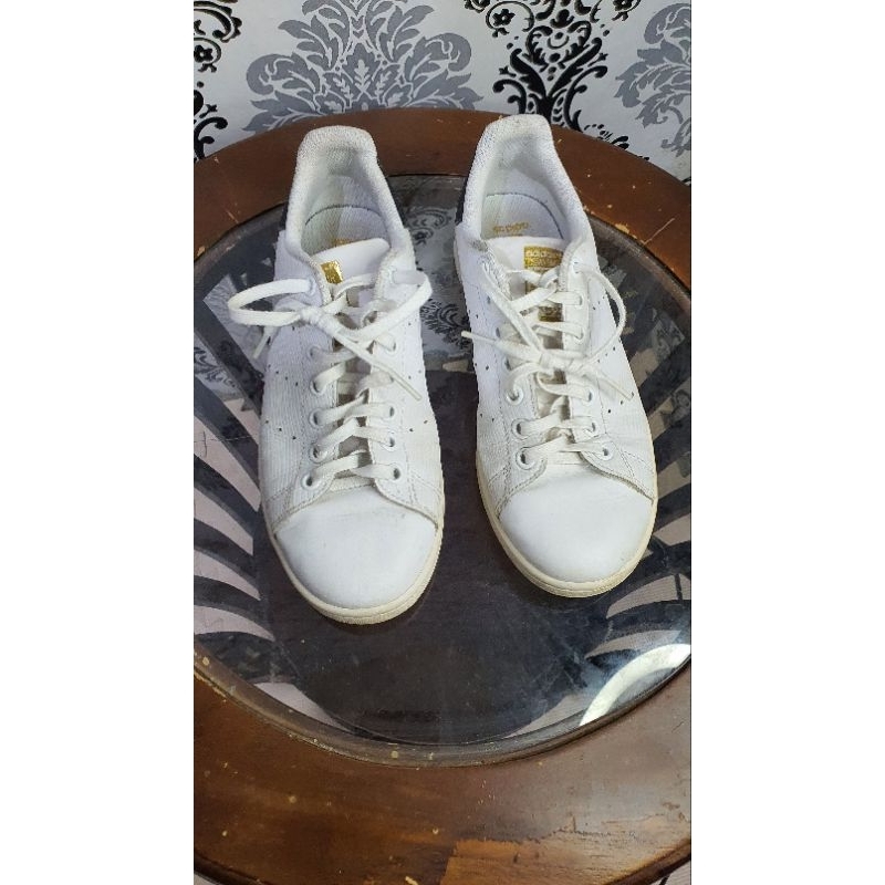 Sepatu adidas stan smith