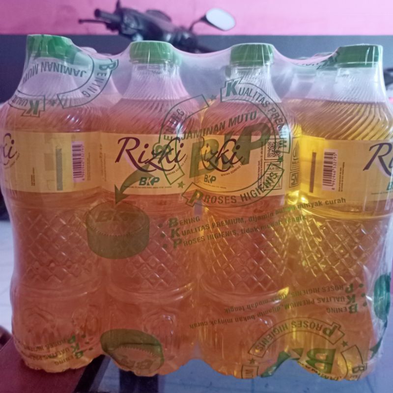 

minyak goreng Rizki 1liter botol