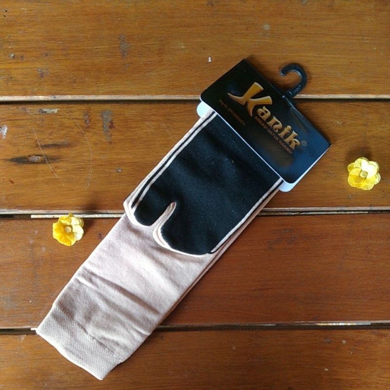Kaos Kaki Kanik Jempol TH L