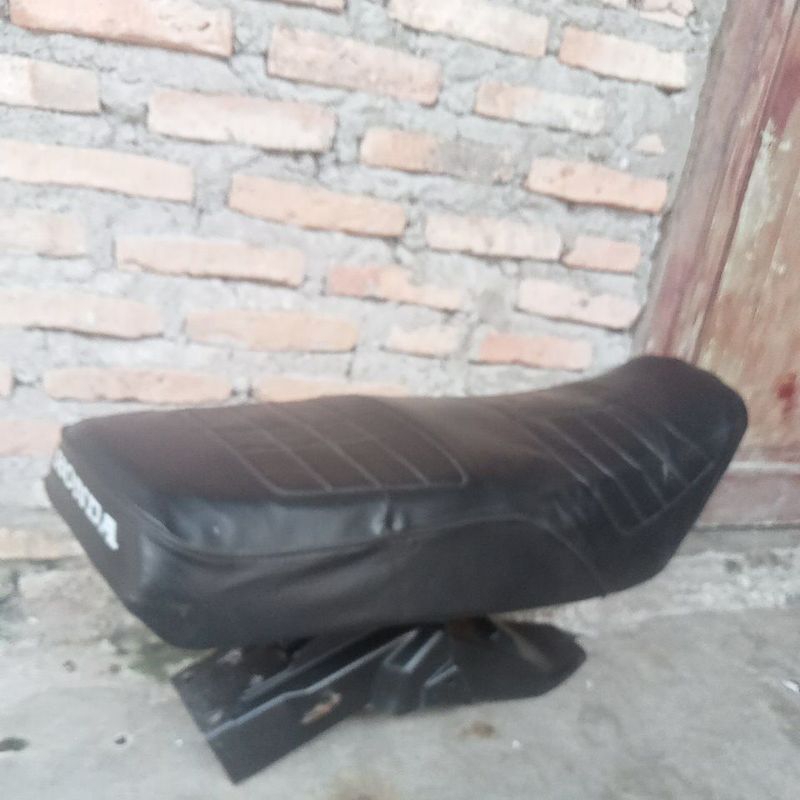 sparpart bekas honda win 100