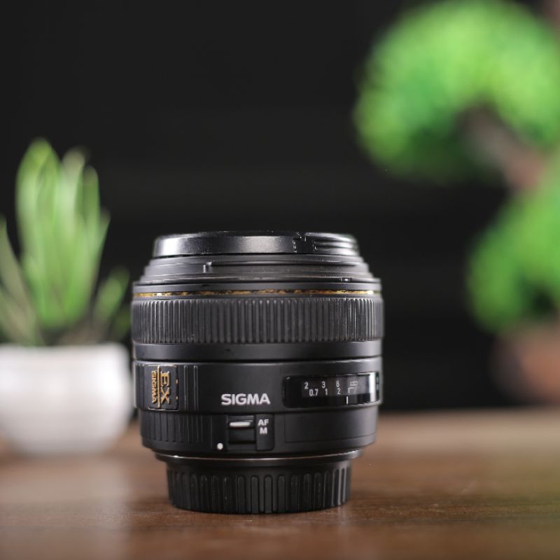 Lensa sigma 30mm f 1 4 DG for canon