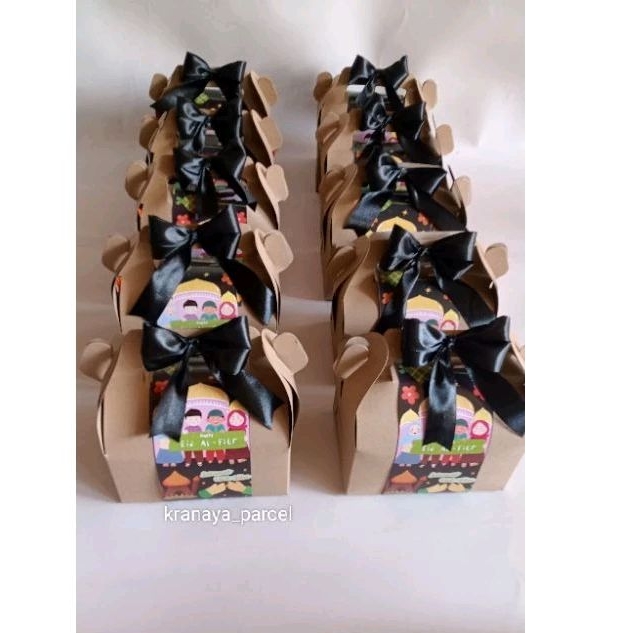 

10 PAKET hampers anak/parcel anak /hampers lebaran /parcel lebaran